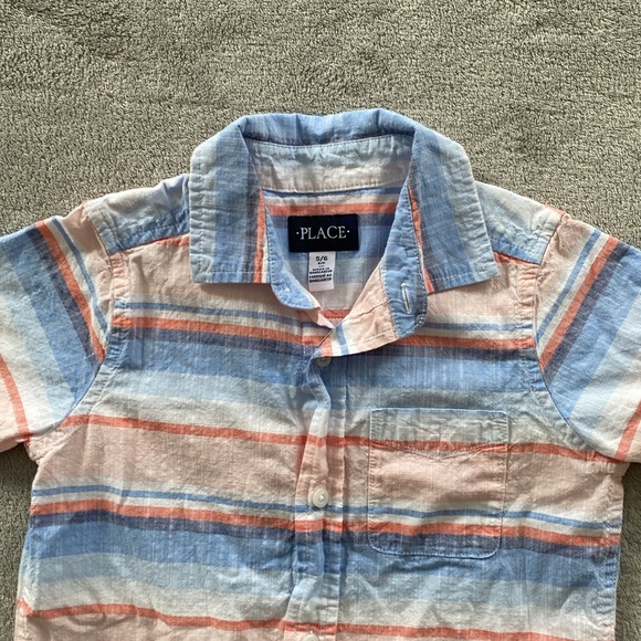 Bundle of 2 Boys’ Button Down Shirts Size 5 - Picture 8 of 9